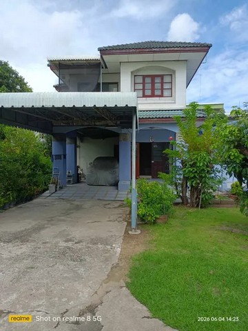 รูป ขายบ้านและที่ดิน บางพลี สมุทรปราการ เนื้อที่รวม260ตร.ว. ประกอบด้วยบ้าน2ชั้น1หลัง พื้นที่ใช้สอย 110ตร.ม. บ้านชั้นเดียว1หลัง พื้นที่ใช้สอย 81ตร.ม. - รูปที่ 4/17