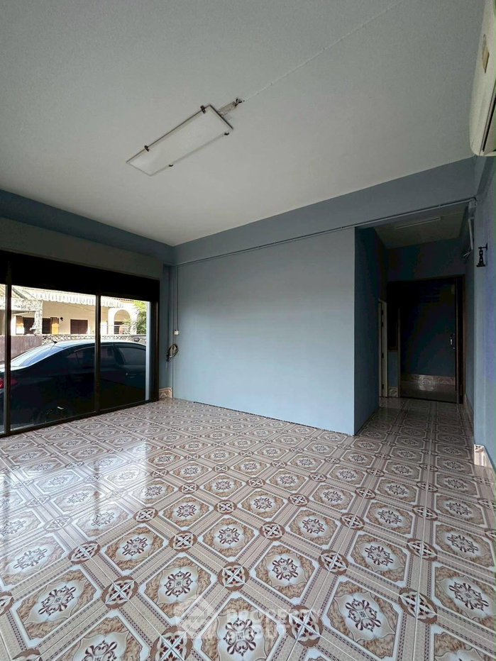 รูป ทาวน์เฮ้าส์ 3 ห้องนอน ให้เช่า ในวิชิต เมืองภูเก็ต (120 ตร.ม.) (ID 3087200) - รูปที่ 1/11