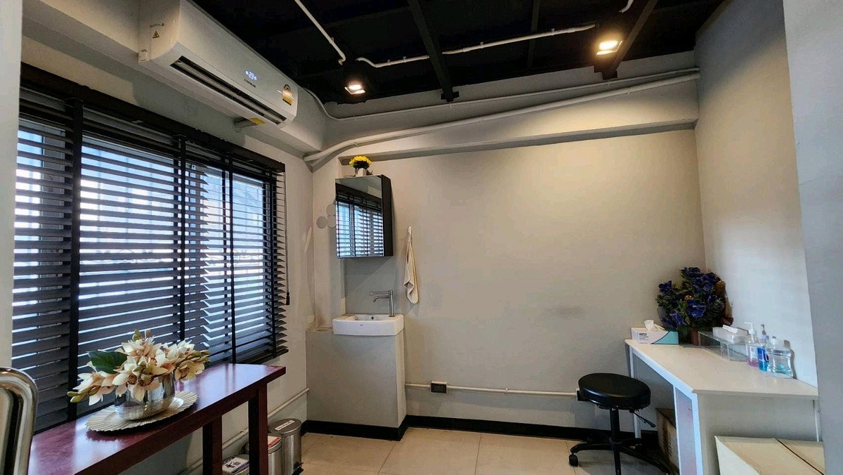 picture Shop house for rent, Ratchadaphisek, near MRT - 8/19