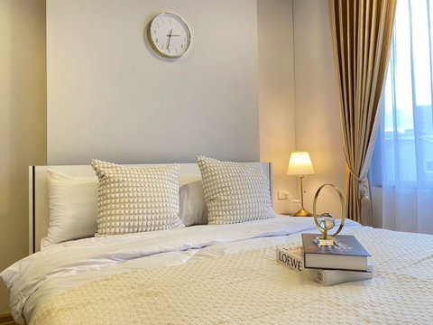 Chewathai PinKlao ห้องสวย ราคาดี สอบถามเพิ่มเติมได้ที่ Line @condorental