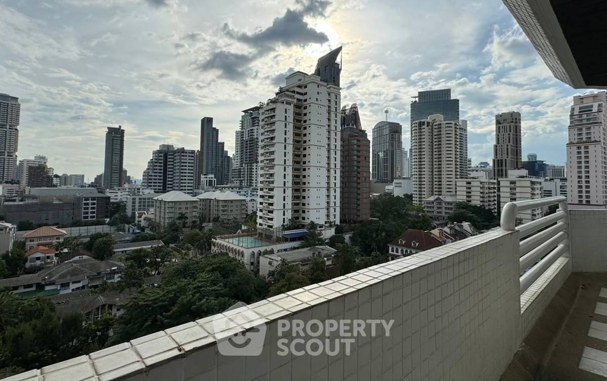 รูป คอนโด 3 ห้องนอน 164 ตร.ม. ขาย ที่ ริชมอนด์ พาเลซ คอนโดมิเนียม ใกล้ BTS พร้อมพงษ์ (ID 3092648) - รูปที่ 22/25