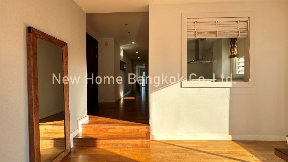 picture Narathorn Place Condo for Rent 3 bedrooms Sathorn - 16/30