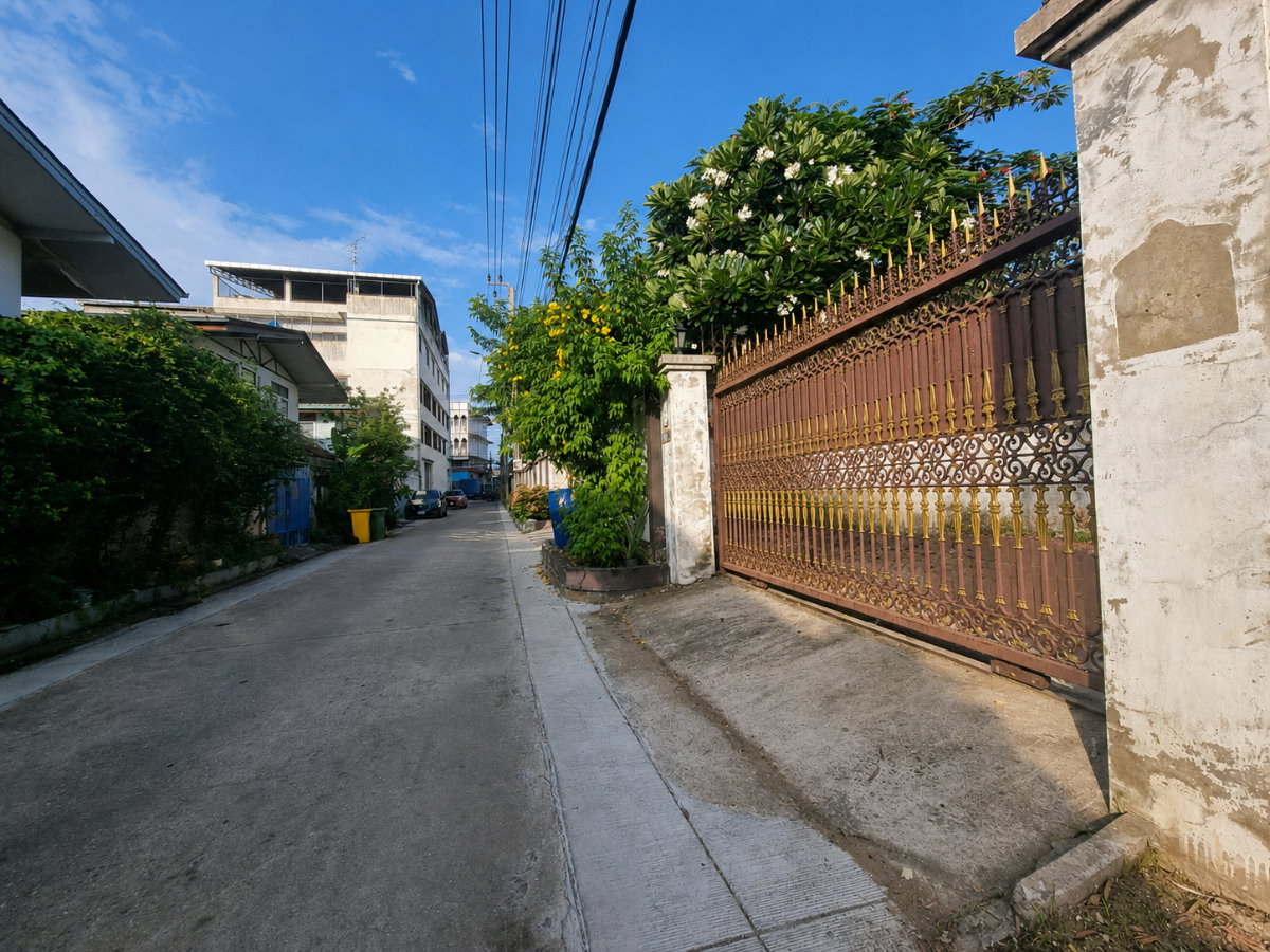 รูป 🏡 บ้านเดี่ยวใกล้เดอะมอลล์บางแค รื้อภายในแล้ว พร้อมรีโนเวทตามสไตล์ที่คุณต้องการ 📍ซอยศาลธนบุรี 35 | ราคาเพียง 4.99 ล้านบาท - รูปที่ 20/20