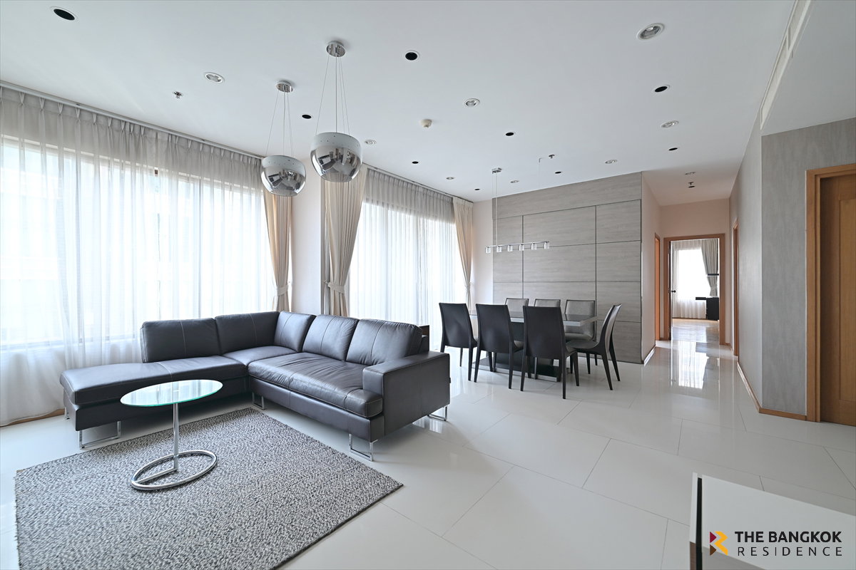 รูป The Emporio Place 🌟 ห้องกว้าง สวยแต่งครบ อยู่สบาย 💫 ใกล้ BTS พร้อมพงษ์ - รูปที่ 1/14