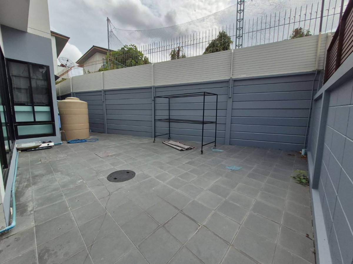 รูป บ้านลุมพินี สวนหลวง ร.9 Luxury Home - รูปที่ 9/35