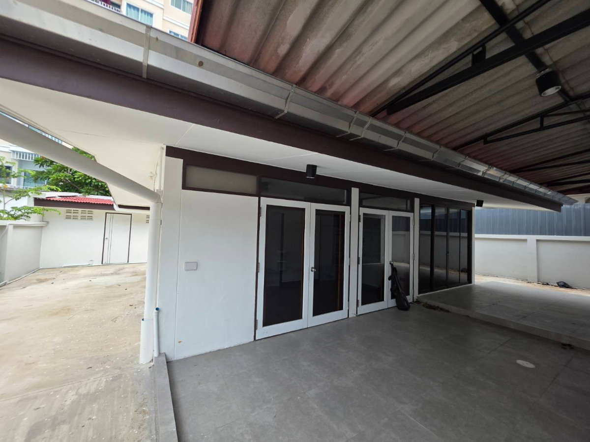 picture For Rent Home Office 3separate buildings Near BTS Bearing Only800m. - 6/36