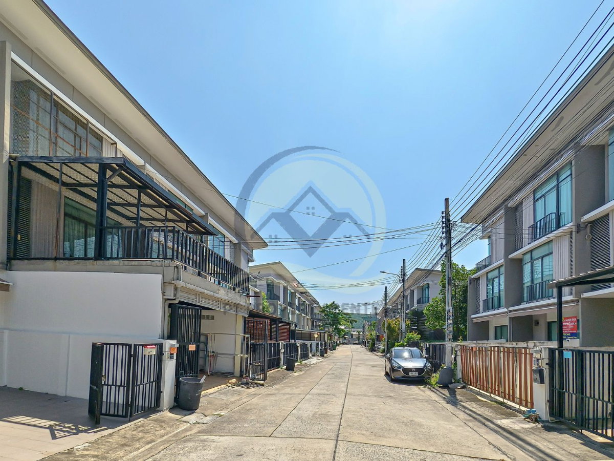 รูป โครงการพฤกษาวิลล์ 65/2 ติวานนท์ - ศรีสมาน ทาวน์โฮม 3 ชั้น ซอยศรีสมาน 3 นนทบุรี ขายบ้านสภาพดี พร้อมโปรโมชันส่วนลดพิเศษ สำหรับลูกค้าที่ตัดสินใจเร็ว - รูปที่ 26/33