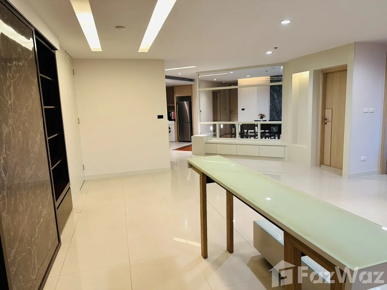 picture 3 Bedroom Condo for sale at Witthayu Complex 6582246 - 2/12