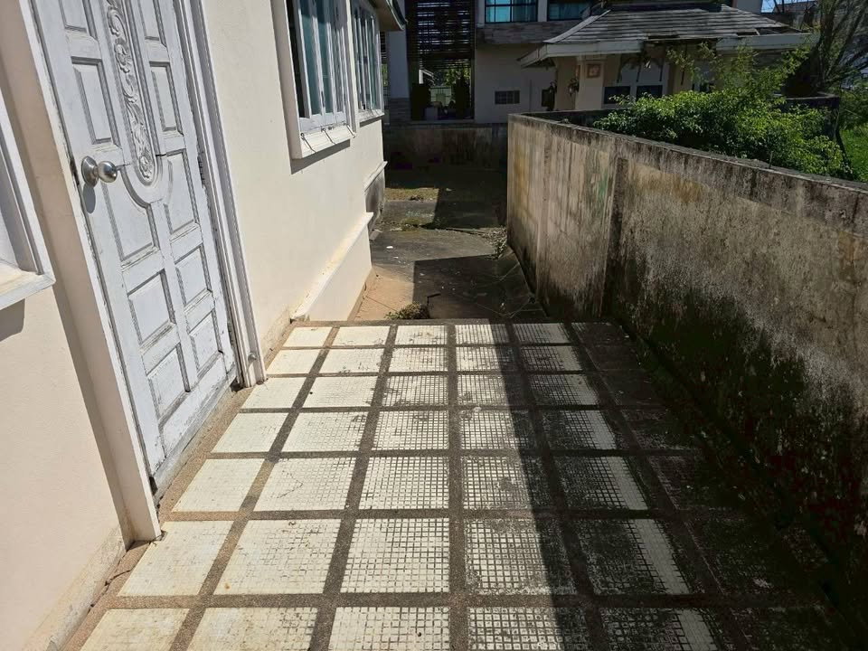 รูป 🏠 ขายบ้านเดี่ยว 2 ชั้น หลังมุม ในหมู่บ้านเอ็มเพอเร่อร์ 2 (ต.ฟ้าฮ่าม อ.เมืองเชียงใหม่) T.063-6649056 - รูปที่ 7/19