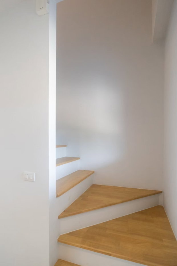 picture Modern 2-Storey Townhome for Sale - 4/20