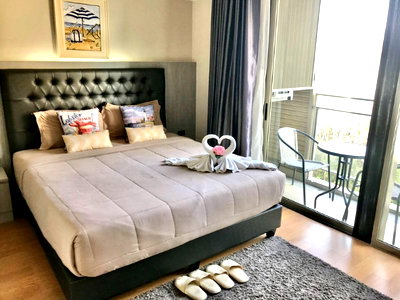 Condos for sale : Condo for sale, beachfront, Marina Bayfront Sriracha, prime location in the heart of the city.