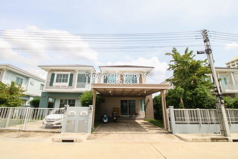 ขายบ้านแฝด 2 ชั้น หมู่บ้าน วิลลาจจิโอ รังสิต คลอง2 คลองหลวง นครนายก ปทุมธานี 36.3 ตร.ว บ้านใหม่อยู่น้อยสภาพดี มีตกแต่งต่อเติม