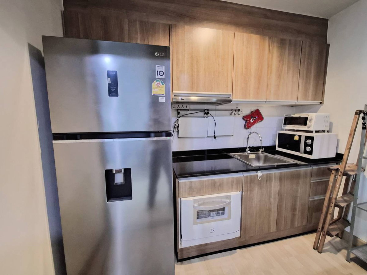 picture Condo for Sale✨“𝐑𝐡𝐲𝐭𝐡𝐦 𝐑𝐚𝐭𝐜𝐡𝐚𝐝𝐚“ ✨𝐒𝐩𝐞𝐜𝐢𝐚𝐥 𝐏𝐫𝐢𝐜𝐞 𝟒.𝟔𝟓 𝐌𝐁.❗️Size 46 Sq.m. 21st Floor - 13/26