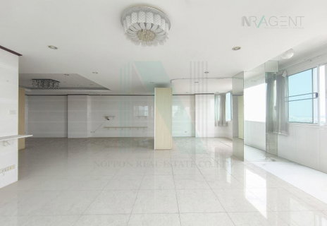 ขายคอนโด เดอะ ทรีโอ การ์เด้นท์ อาคาร 1 ชั้น 20 2 ห้องนอน ขนาด 105 ตรม ใกล้ ห้างสรรพสินค้าซีคอนสแควร์