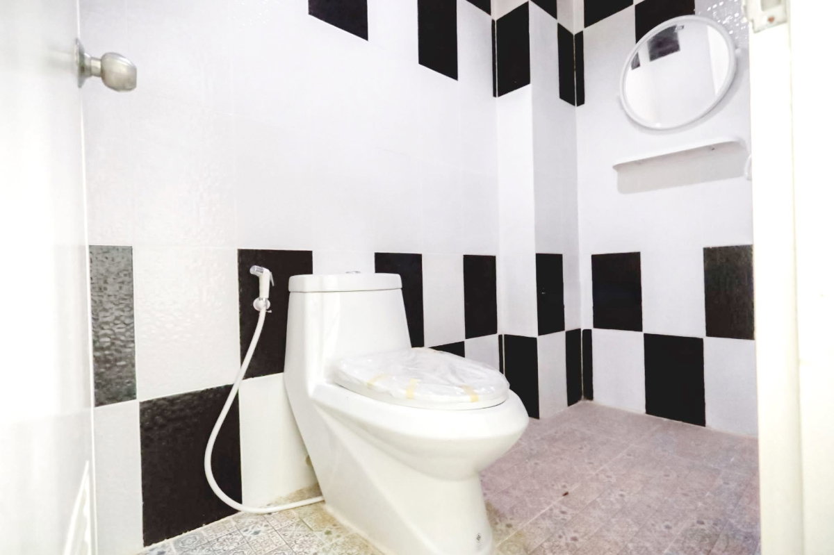 picture CB006, Home Office for sale 5 Br., Pracha Uthit-Pradist Manudharm. - 11/23