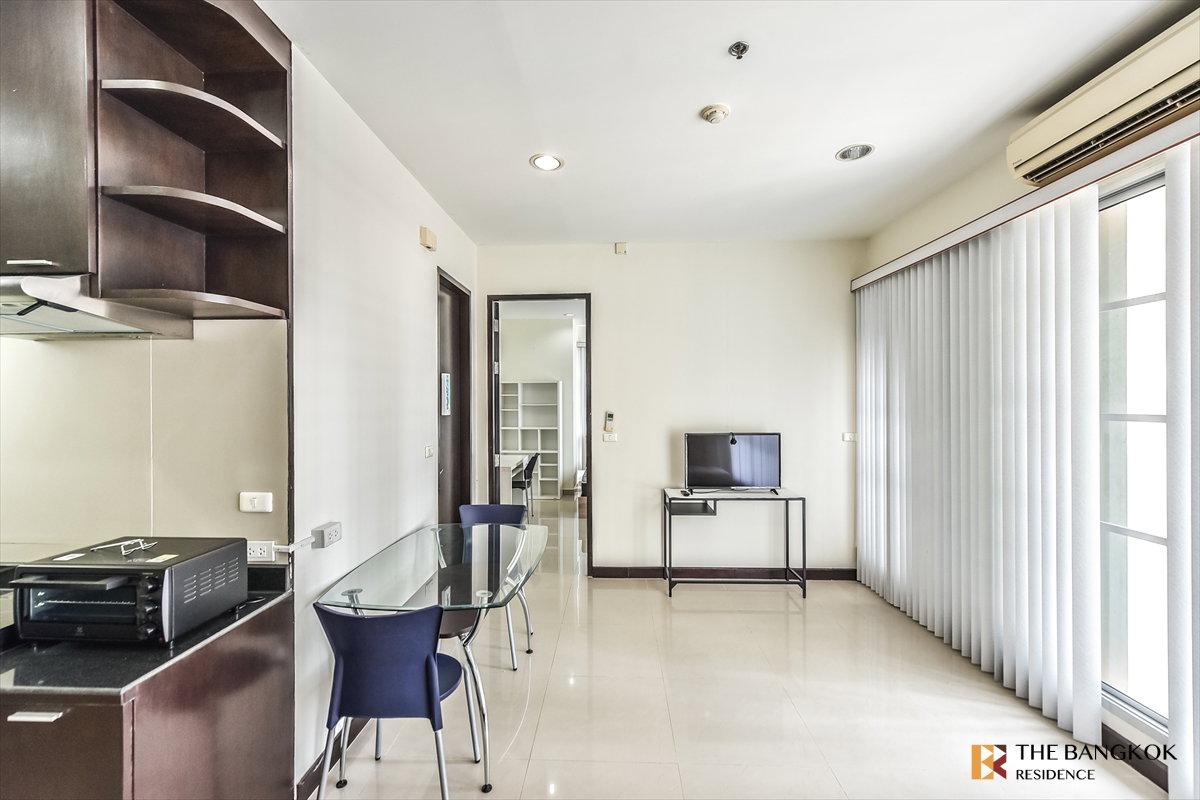 picture ð Baan Klang Krung SiamâPathumwan , Spacious 48.15 sq.m. corner unit with a great view, near BTS Ratchathewi - 2/8