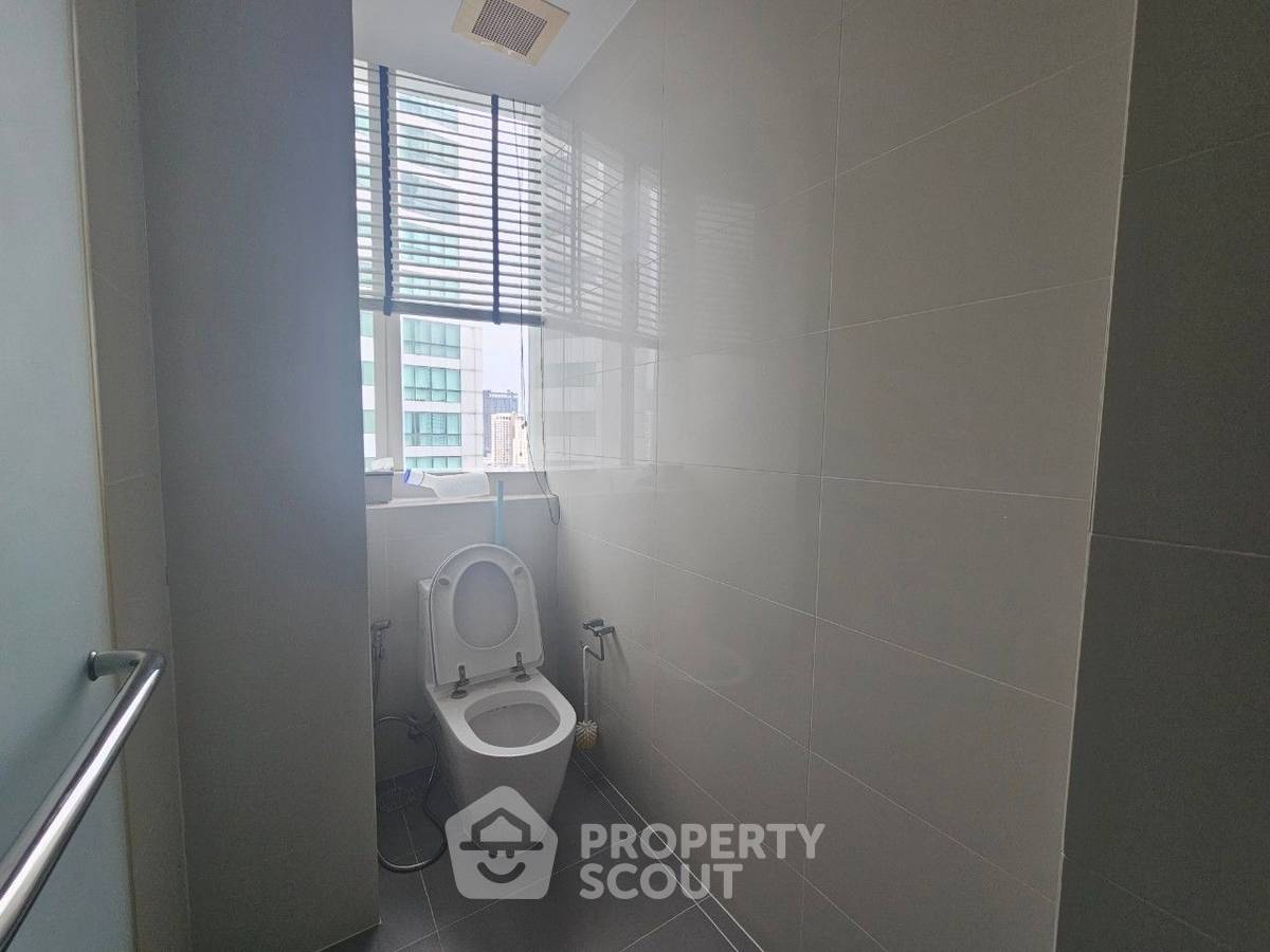 รูป คอนโด 3 ห้องนอน ให้เช่า ขนาด 192 ตร.ม. Millennium Residence ใกล้ BTS อโศก (ID 3093483) - รูปที่ 3/4