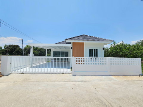 เหลือเพียง 1 หลังสุดท้าย! บ้านเดี่ยวสไตล์โมเดิร์น ทำเลศักยภาพ แม่โจ้-สันทราย 🏡✨T. 063-6649056