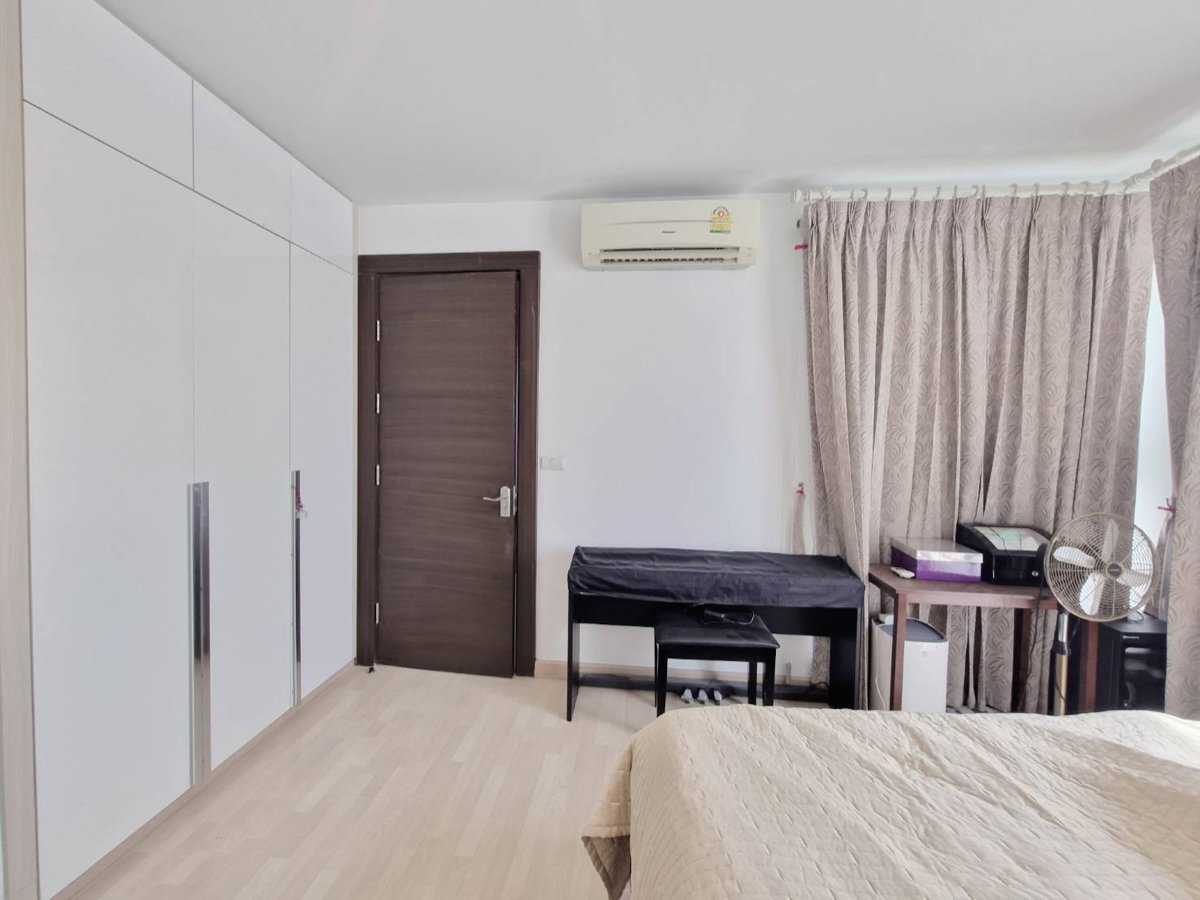 picture Condo for Sale✨“𝐑𝐡𝐲𝐭𝐡𝐦 𝐑𝐚𝐭𝐜𝐡𝐚𝐝𝐚“ ✨𝐒𝐩𝐞𝐜𝐢𝐚𝐥 𝐏𝐫𝐢𝐜𝐞 𝟒.𝟔𝟓 𝐌𝐁.❗️Size 46 Sq.m. 21st Floor - 19/26