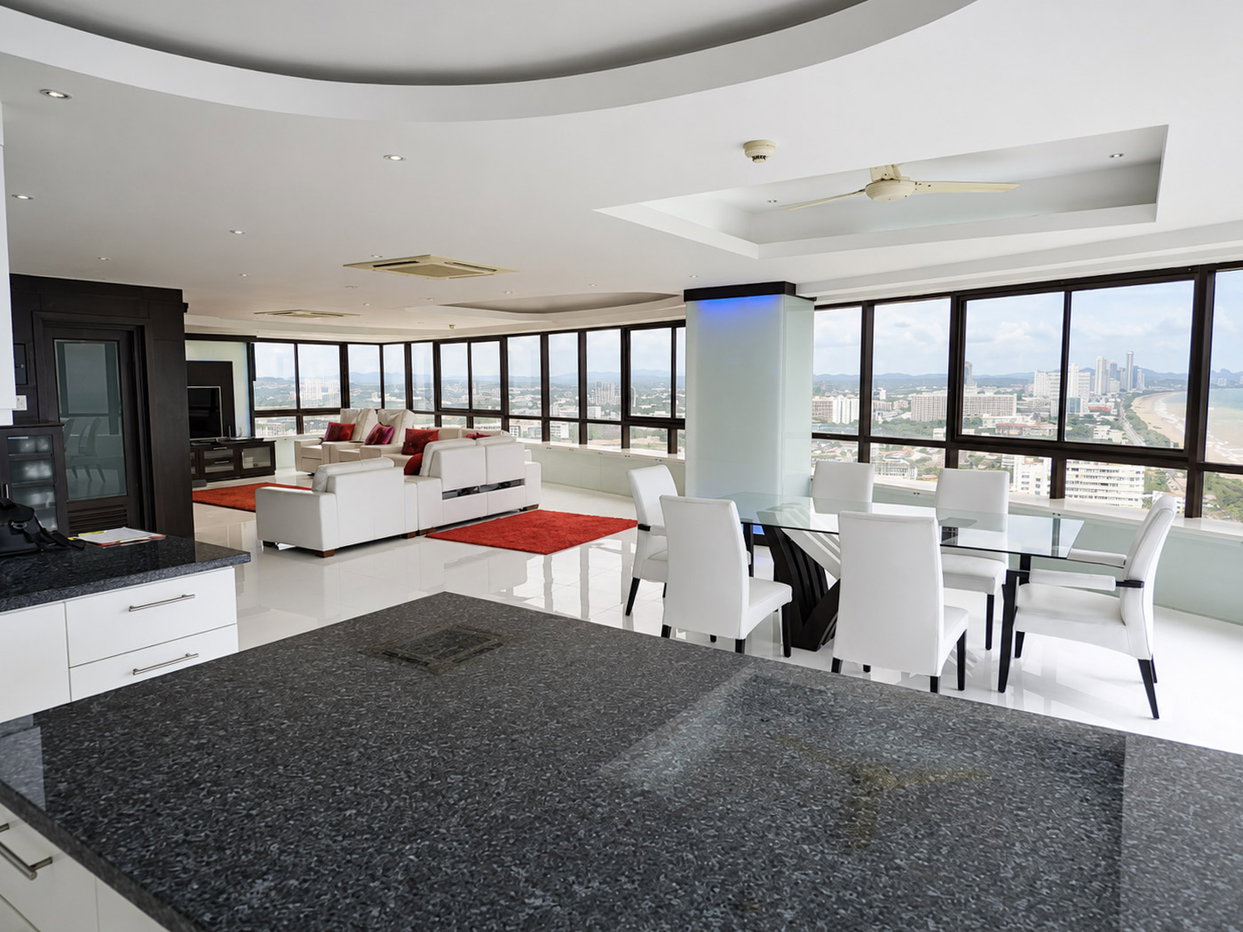 รูป Jomtien Plaza Condotel Luxury Duplex Penthouse for Sale - รูปที่ 11/19