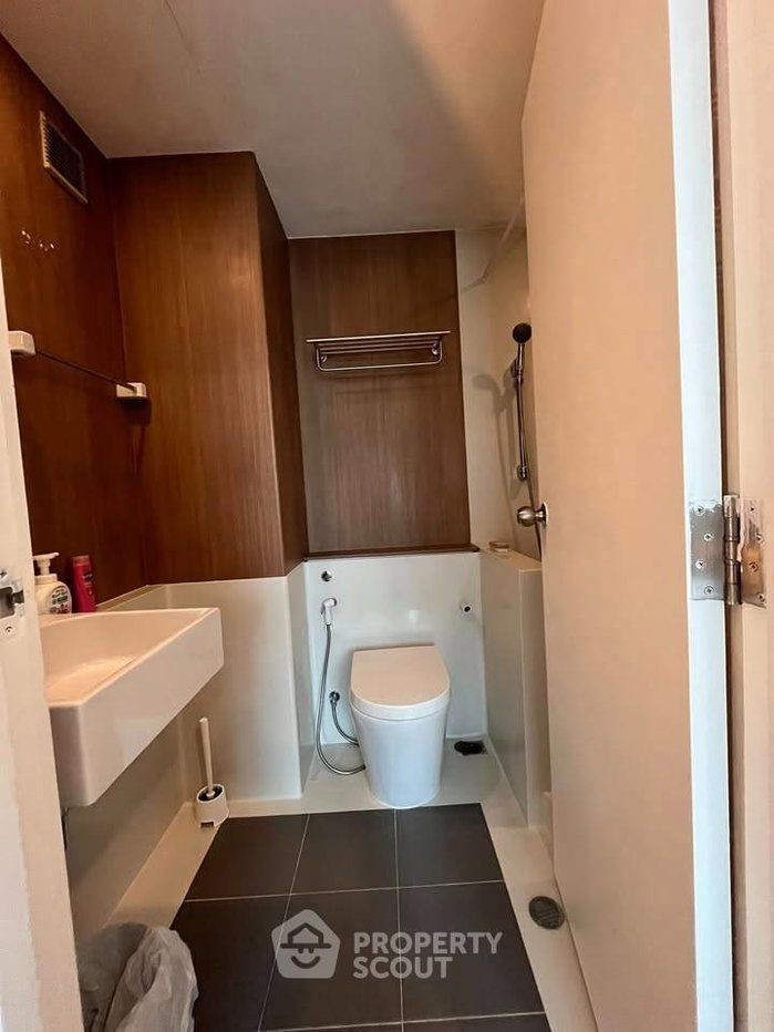 รูป คอนโด 2 ห้องนอน ขนาด 62 ตร.ม. ที่ Blossom Condo @ Sathorn-Charoenrat ใกล้ BTS สุรศักดิ์ (ID 3092079) - รูปที่ 4/21