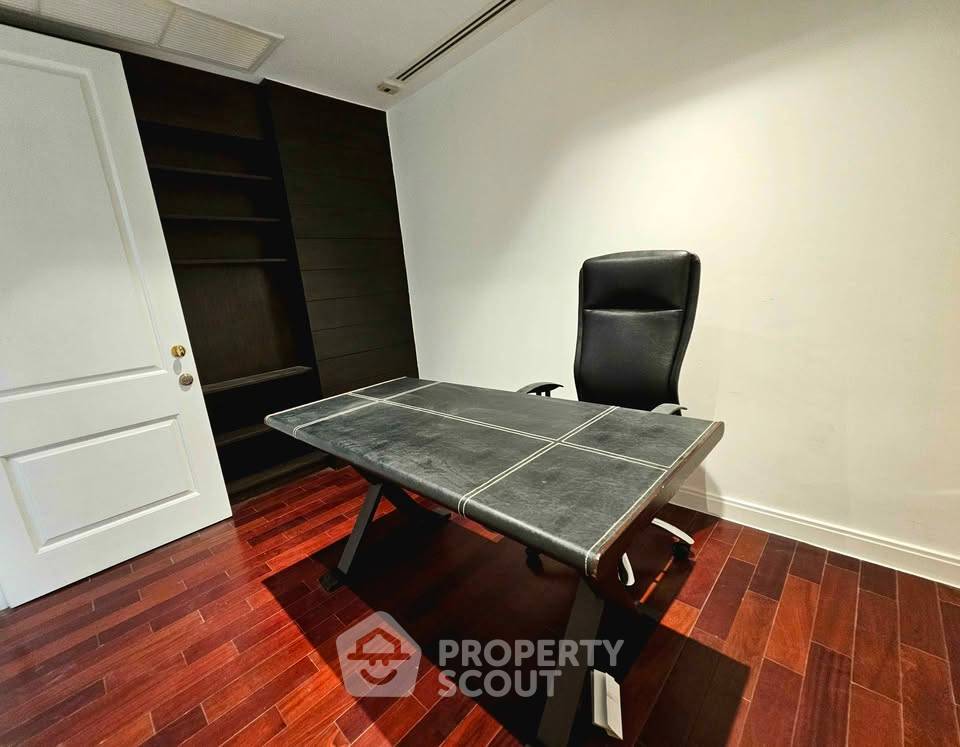 รูป คอนโด 4 ห้องนอน 216 ตร.ม. ให้เช่า ที่ Athenee Residence ใกล้ BTS เพลินจิต 200 ม. (ID 3065004) - รูปที่ 14/17