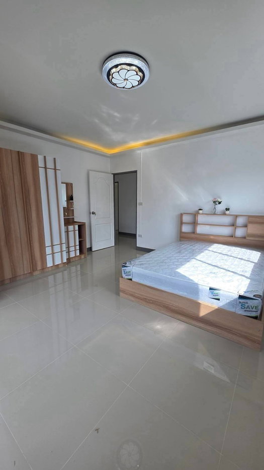 รูป บ้านเดี่ยว หลังใหญ่ กว้างขวาง แต่งใหม่ หมู่บ้านพนาสนธิ์การ์เด้นโฮม2 ถ.เลียบวารี79 หนองจอก เฟอร์นิเจอร์สวยพร้อมอยู่ - รูปที่ 15/18