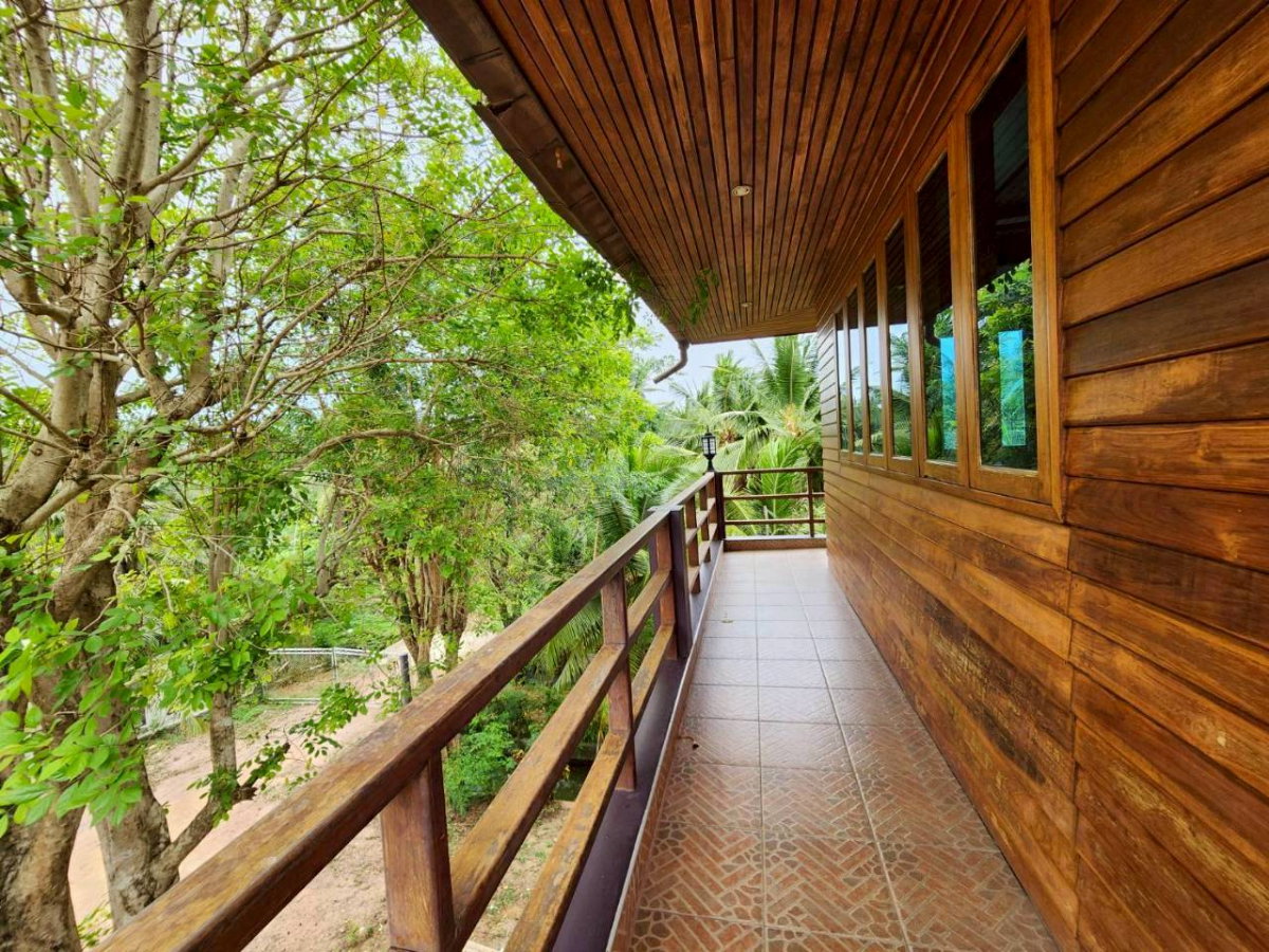 รูป ขายที่ดินพร้อมบ้านไม้สัก สไตล์รีสอร์ท เนื้อที่ 6:2:88ไร่ - รูปที่ 35/38