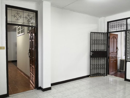 รูป House 339 บ้าน / ออฟฟิศ ให้เช่า : สุทธิสาร,ดินแดง,รัชดา,วิภาวดี,ห้วยขวาง - รูปที่ 22/26