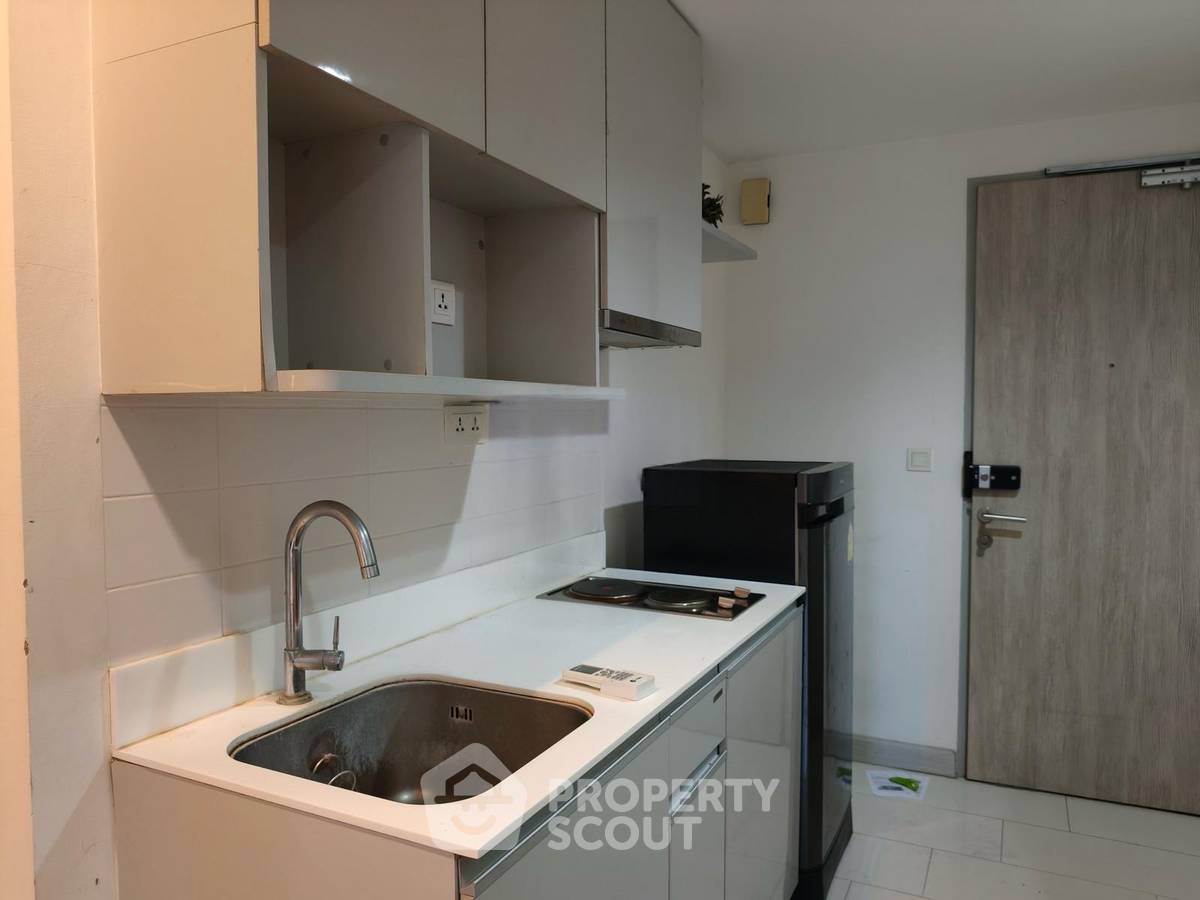 picture 2-BR Condo At Ideo Mobi Rama 9, 200m To MRT Phra Ram 9 (ID 3028879) - 12/18