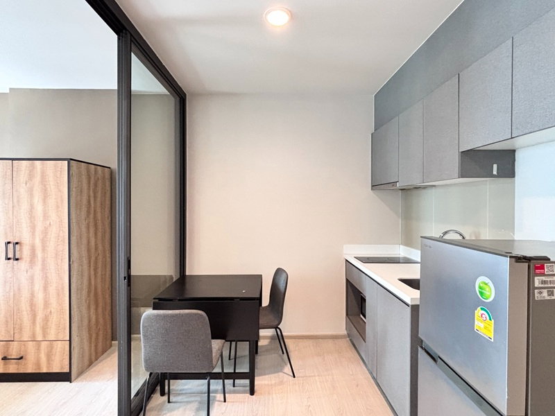picture Rhythm Asoke 2 for rent Near MRT Rama 9 - 4/8