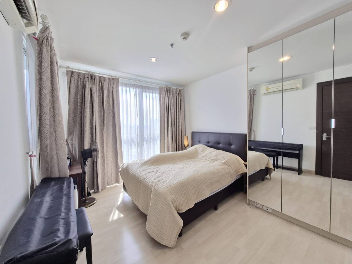 picture Condo for Sale✨“𝐑𝐡𝐲𝐭𝐡𝐦 𝐑𝐚𝐭𝐜𝐡𝐚𝐝𝐚“ ✨𝐒𝐩𝐞𝐜𝐢𝐚𝐥 𝐏𝐫𝐢𝐜𝐞 𝟒.𝟔𝟓 𝐌𝐁.❗️Size 46 Sq.m. 21st Floor - 15/26