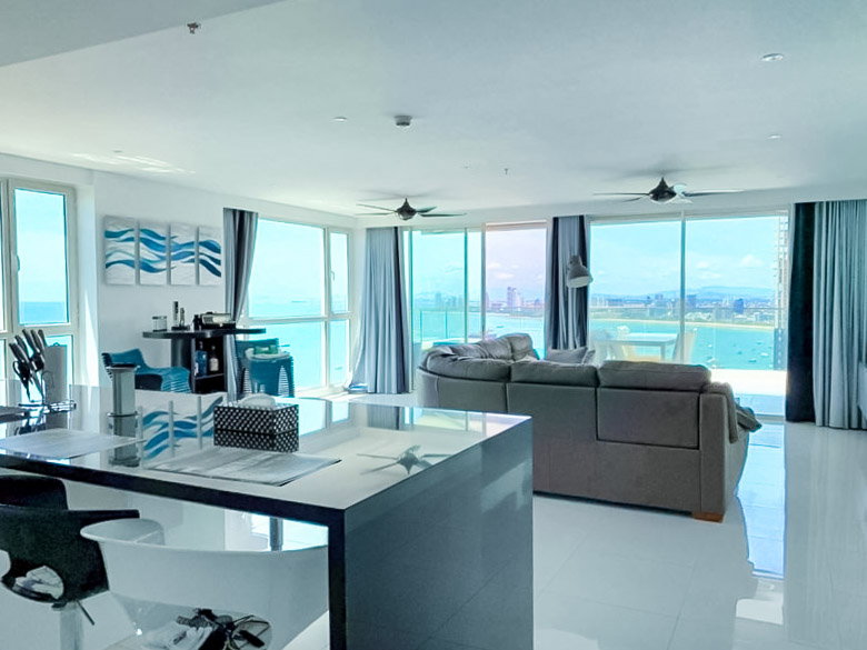 picture Sky Residence Ultra Luxury Corner Unit for Sale Pratumnak - 11/19