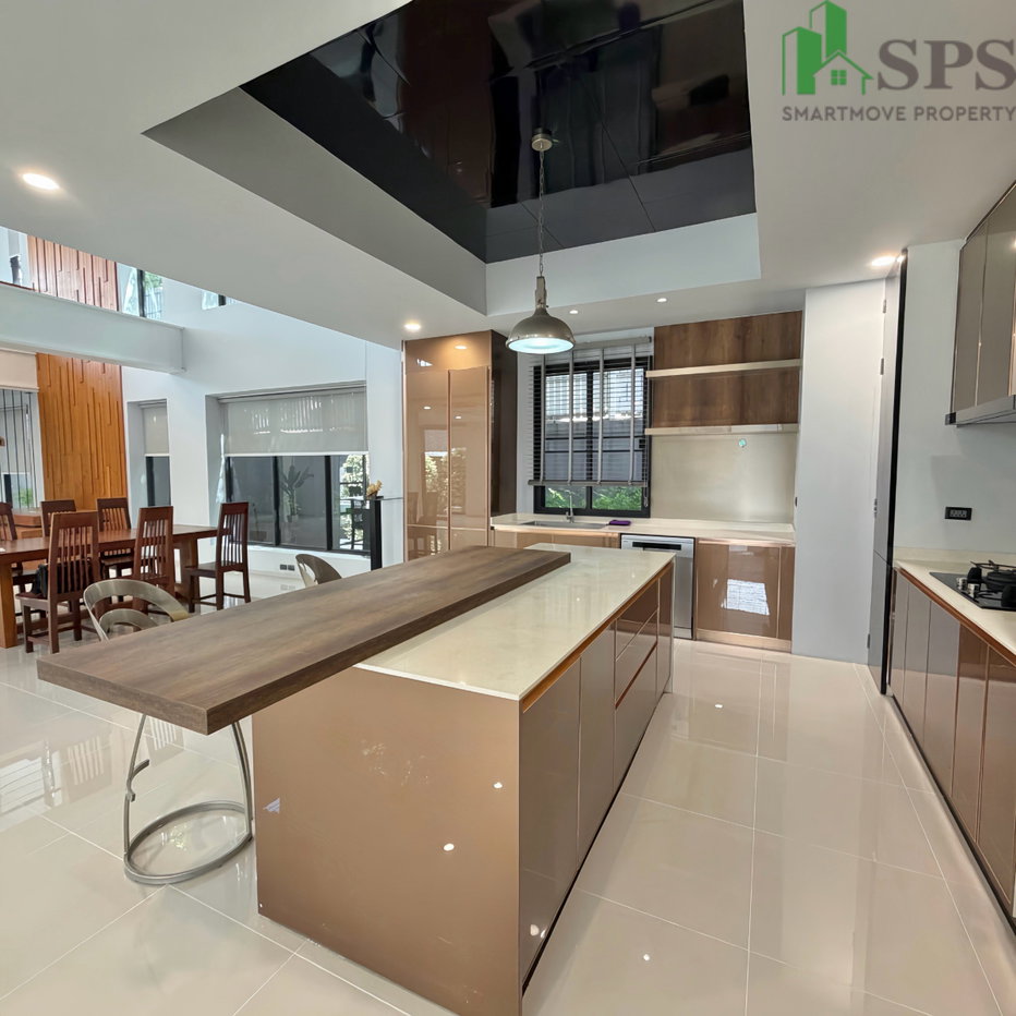 picture Luxury 3-Storey House with Private Pool for Rent | Sukhumvit 71 (Pridi 26)  (SPSMG92) - 1/17
