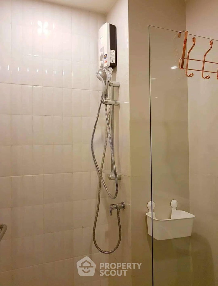 picture High-Floor 1-BR 30 Sqm Life Asoke, ARL Makkasan 300m (ID 3043696) - 9/9