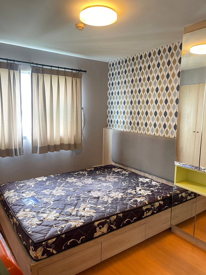 picture Lumpini township condo for rent. - 1/13