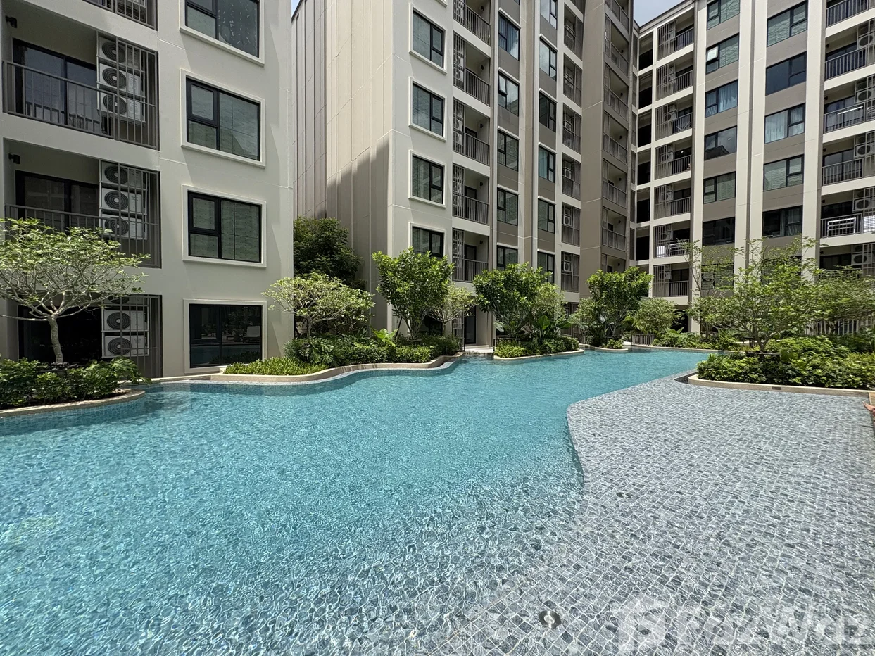 picture Modern Brand New 2 Bedrooms Condo at Quiet Corner 6590987 - 33/35