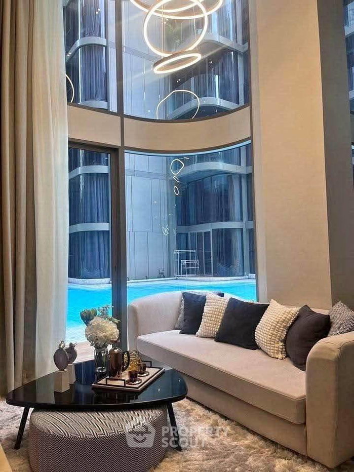 picture Near BTS Phrom Phong, 200m | 3-BR Condo At Ashton Residence 41 (ID 3095460) - 1/12