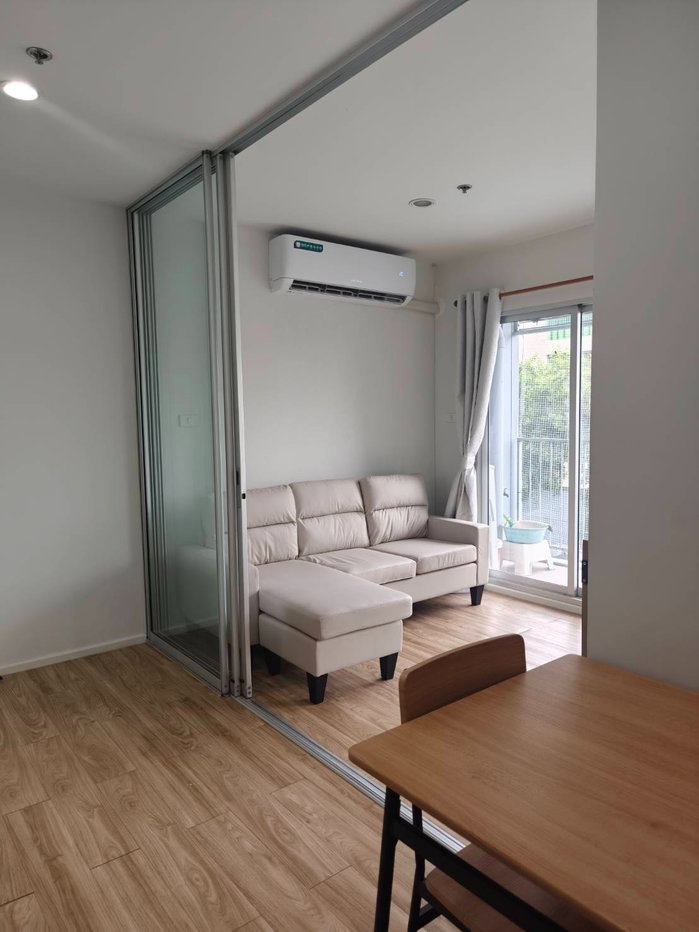 รูป **ห้องพร้อมอยู่ ถูกมาก** ให้เช่าอิซซี่คอนโดสุขสวัสดิ์ ISSI CONDO SUKSAWAD **มีเครื่องซักผ้า** - รูปที่ 3/10