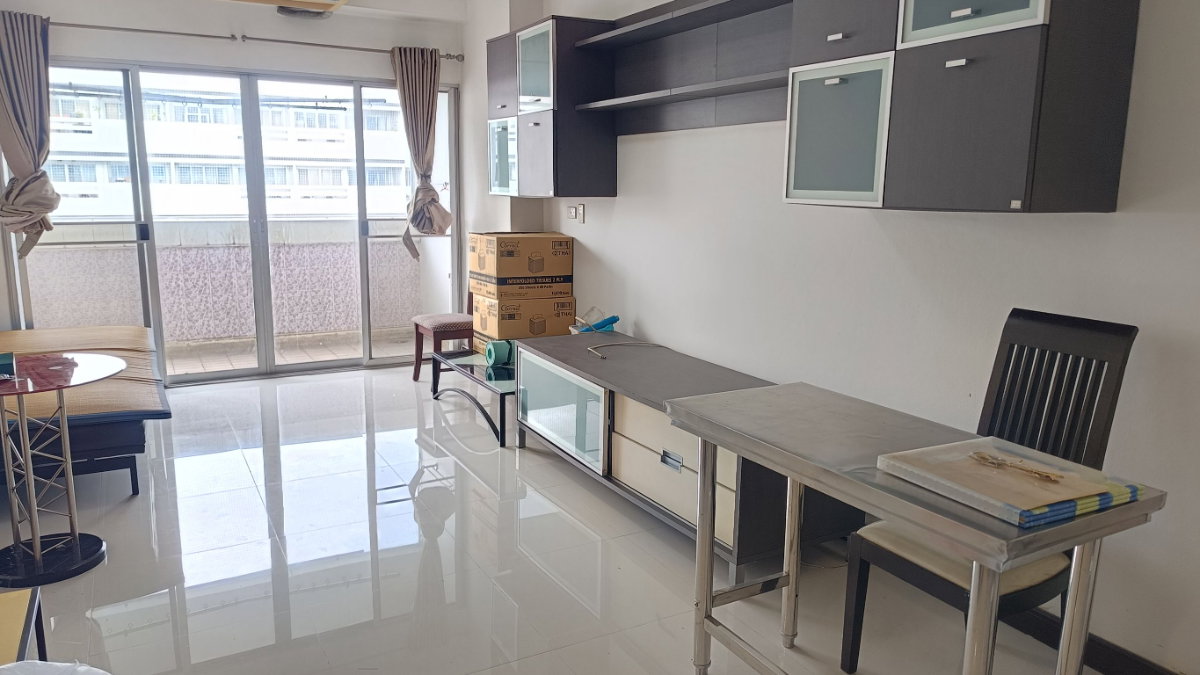 รูป ให้เช่าคอนโด บ้านประชานิเวศน์ ใกล้ตลาดบองมาเช่ ห้องใหญ่ สวย เฟอร์ครบ ราคาพิเศษสุด มีเครื่องซักผ้าห้องริม 63 ตรม. ชั้น 14 - รูปที่ 4/10