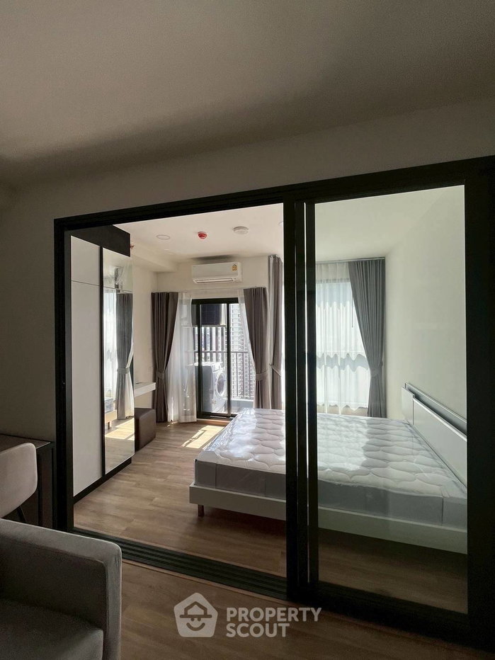 picture 1-BR Condo Near MRT Huai Khwang (300m), The Stage Mindscape Huai Khwang (ID 3094844) - 3/9