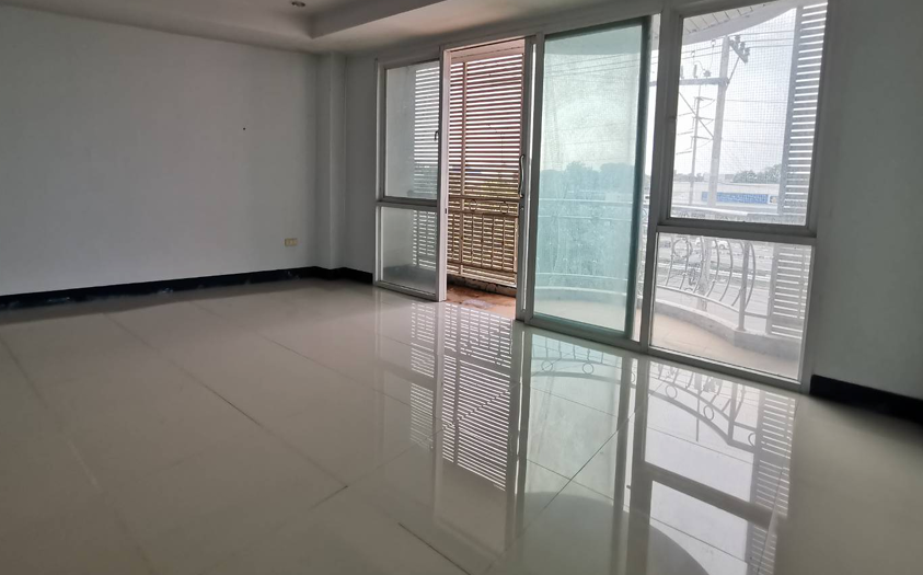 picture SHOP HOUSE 36.6 Sq.w. Muang Nakhon Ratchasima Nakhon Ratchasima for 6.7M - 6/15