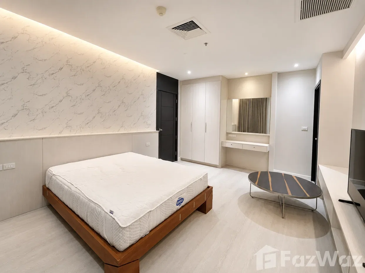 รูป คอนโดหายาก 206 ตร.ม. ชั้นสูง ใกล้ MRT ลาดพร้าว | พื้นที่กว้างพิเศษ พร้อม Walk-In Closet และงานตกแต่งพรีเมียม 1625906 - รูปที่ 4/12