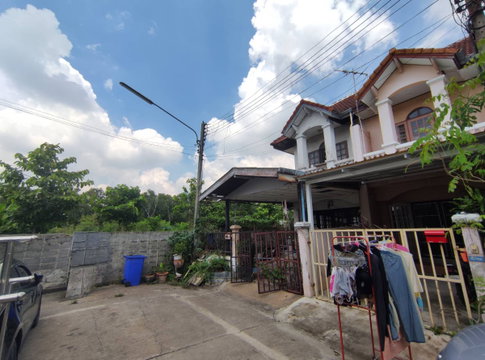 🏡 ขายทาวน์เฮ้าส์ 2 ชั้น หมู่บ้านแพรมาพร คลอง 4 แปลงริม