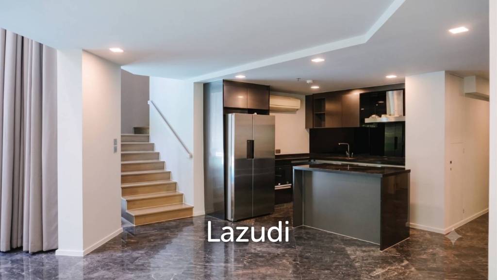 รูป 158 Sqm 3 Bed 3 Bath Duplex Condo with pool access For Sale in Ashton Residence 41 - รูปที่ 6/19