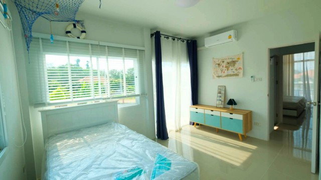 รูป บ้านฉาง ระยอง ใกล้รพ.สต.พลา 500 ม. ทาวน์โฮม 2 ชั้น ห้องมุม 2 นอน 2 น้ำ ขนาด 25 ตร.ว. 200 ตร.ม.เฟอร์ฯ และเครื่องใช้ไฟฟ้าคร - รูปที่ 6/8