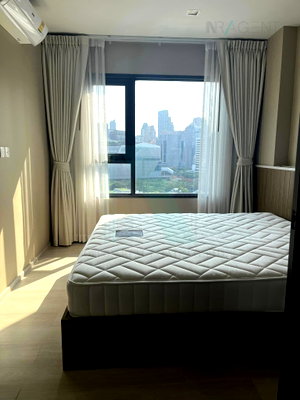 Condos for rent : 🚩 For Rent Condo LIFE ONE WIRELESS Building 1, Floor 14,1 bed room, Room size 35.00 sqm