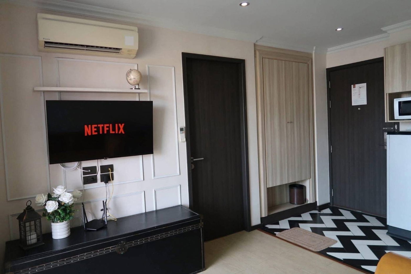 picture Venetian Signature Condo Resort Pattaya for Rent - 3/12