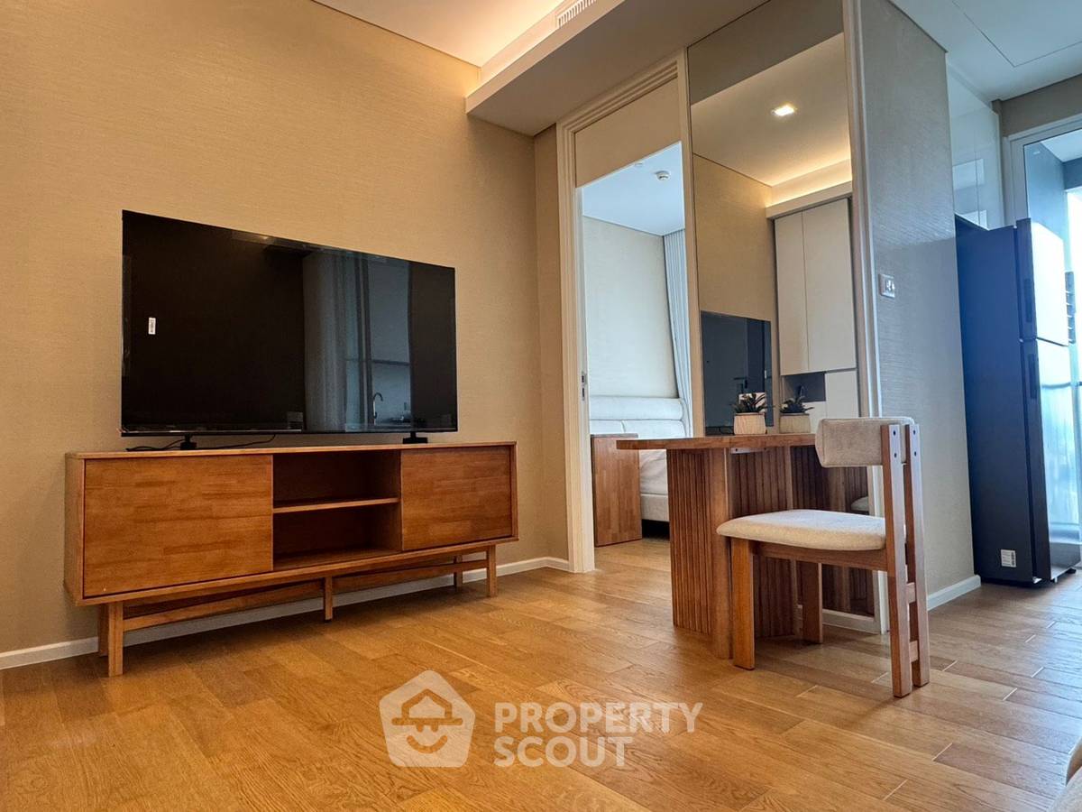 picture High-Floor 1-BR 35 Sqm At The Saint Residences, 100m To MRT Phahon Yothin (ID 3094054) - 10/10