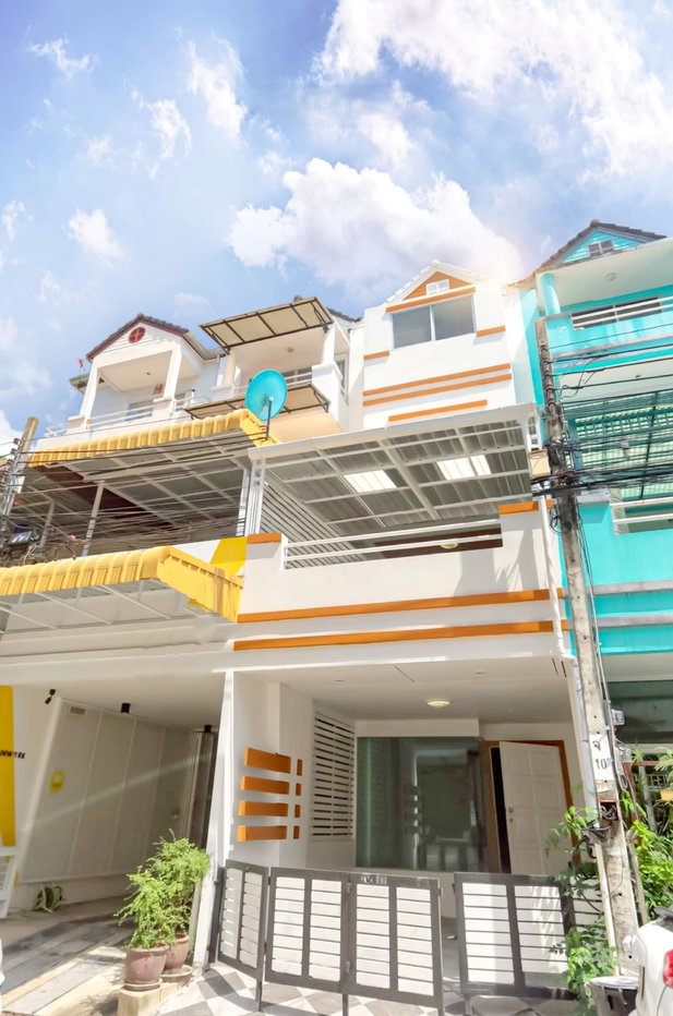 picture CB006, Home Office for sale 5 Br., Pracha Uthit-Pradist Manudharm. - 1/23